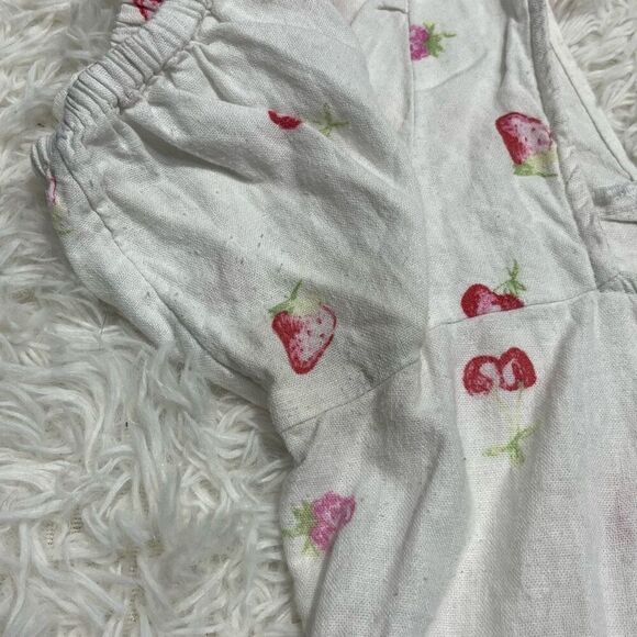 BP Puff Sleeve Crop Top in Tossed Berrries Medium - Picture 7 of 16